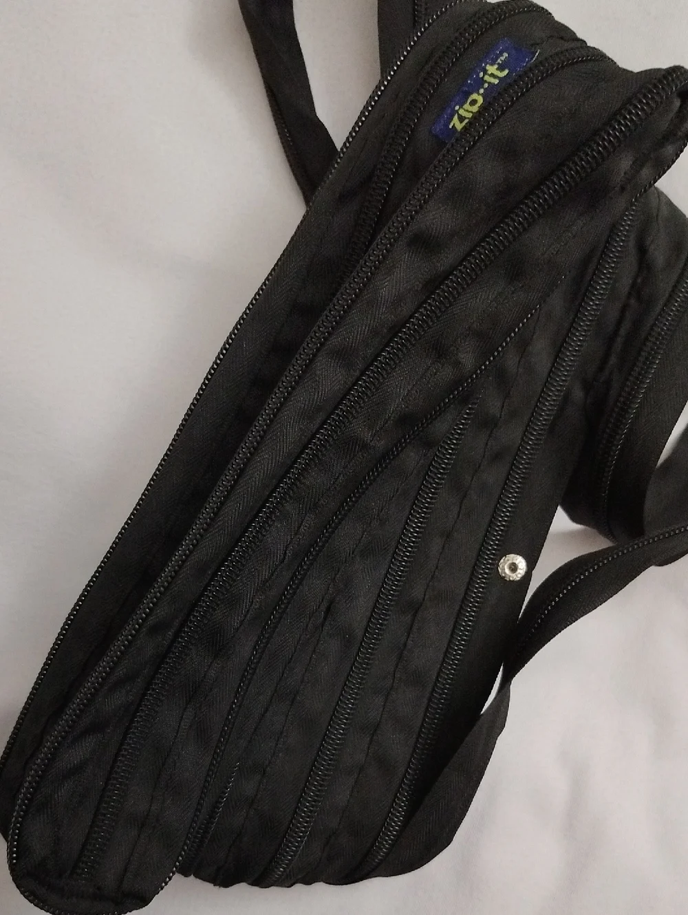 Zip-it Zipper Shoulder Tote Bag Purse Black Stripes Medium Y2K Sporty Unique Fun